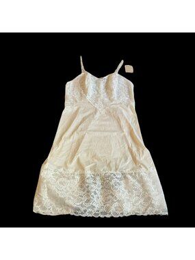 Lace Vanity Fair Ivory New Old Stock Half Length Slip Dress 36 Original TAG VTG